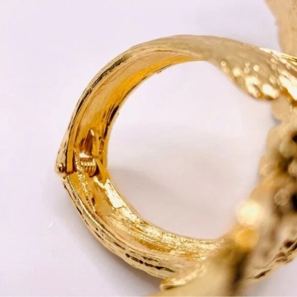 New Zara Gold Phoenix Cuff Bracelet ✨✨ With Gift Box 🎁 - Picture 5 of 8